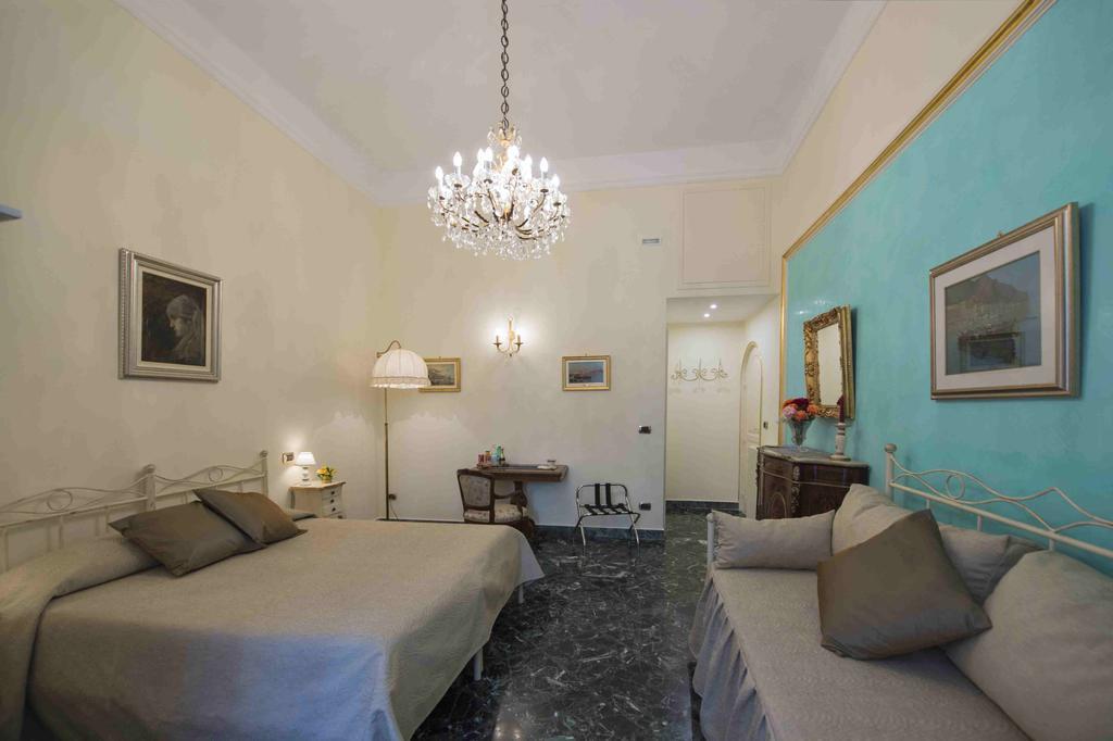 B&B Residenza Via Dei Mille เนเปิลส์ ภายนอก รูปภาพ