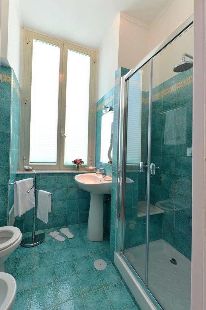 B&B Residenza Via Dei Mille เนเปิลส์ ภายนอก รูปภาพ